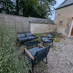 Jo And Manu's Barn *