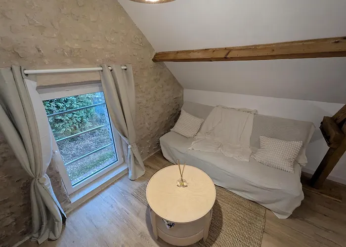 Jo And Manu's Barn *